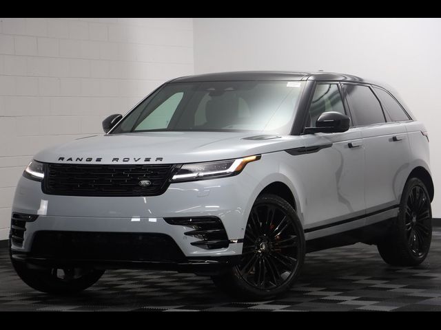 2025 Land Rover Range Rover Velar Dynamic SE