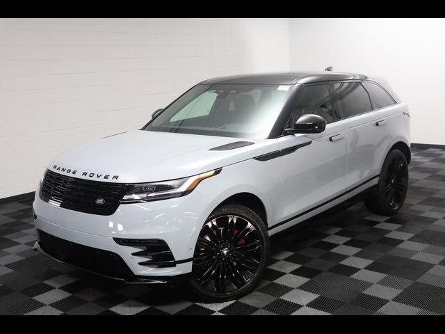 2025 Land Rover Range Rover Velar Dynamic SE