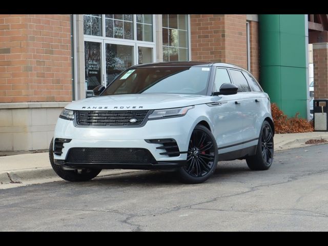 2025 Land Rover Range Rover Velar Dynamic SE