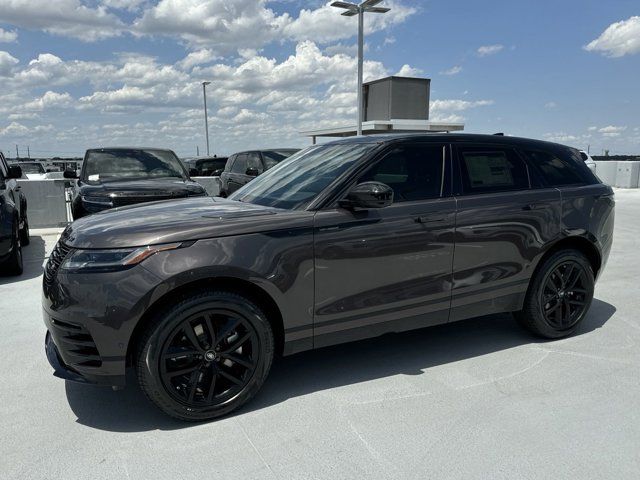 2025 Land Rover Range Rover Velar Dynamic SE