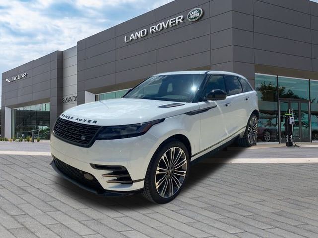 2025 Land Rover Range Rover Velar Dynamic SE