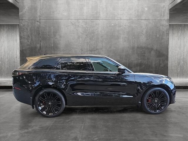 2025 Land Rover Range Rover Velar Dynamic SE