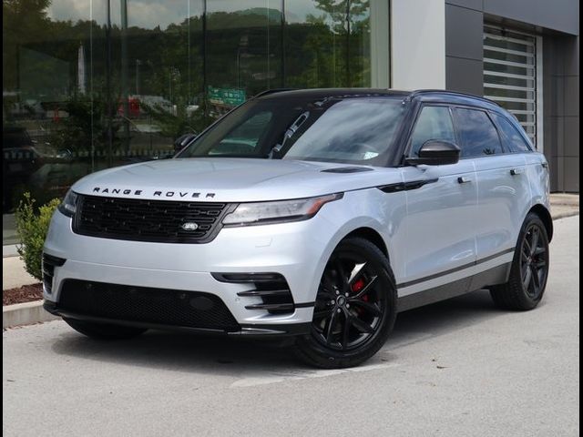 2025 Land Rover Range Rover Velar Dynamic SE