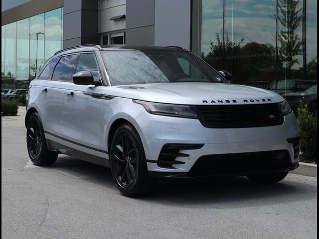 2025 Land Rover Range Rover Velar Dynamic SE