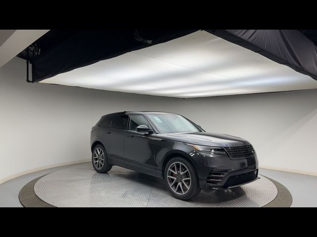 2025 Land Rover Range Rover Velar Dynamic SE