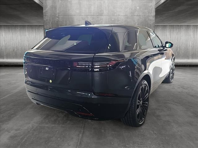 2025 Land Rover Range Rover Velar Dynamic SE