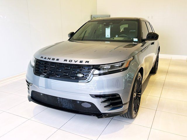 2025 Land Rover Range Rover Velar Dynamic SE