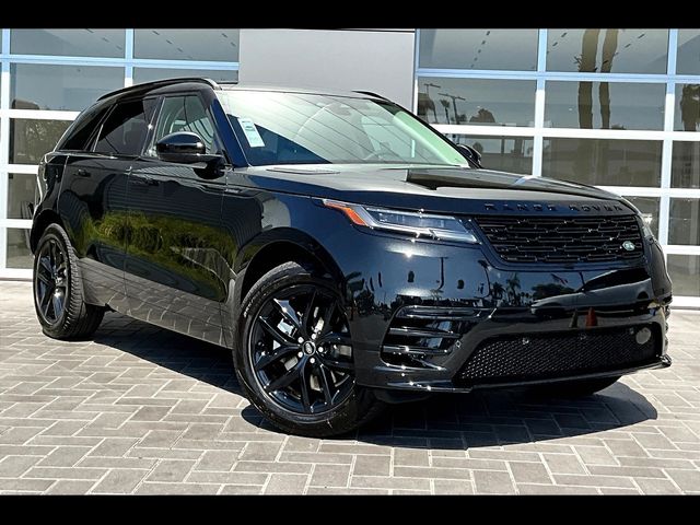 2025 Land Rover Range Rover Velar Dynamic SE