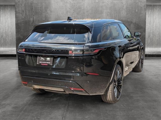 2025 Land Rover Range Rover Velar Dynamic SE