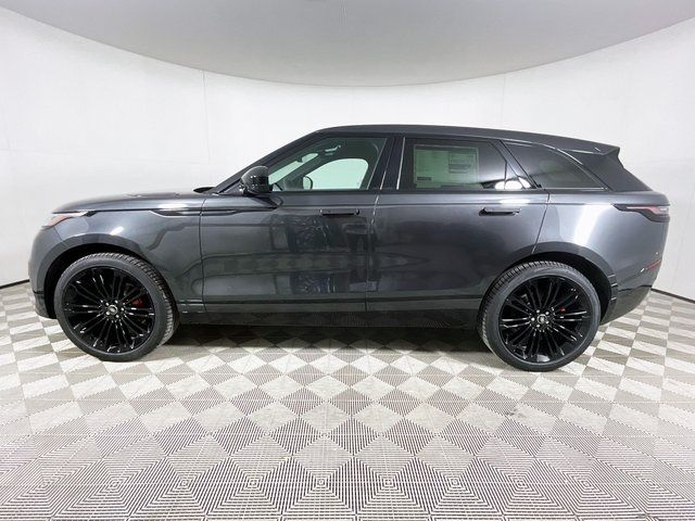 2025 Land Rover Range Rover Velar Dynamic SE