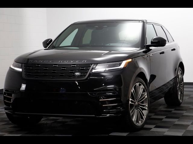 2025 Land Rover Range Rover Velar Dynamic SE