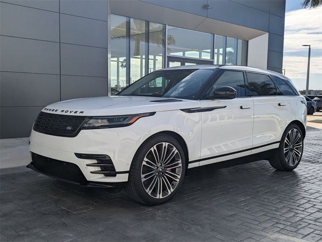 2025 Land Rover Range Rover Velar Dynamic SE