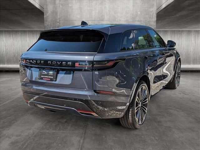 2025 Land Rover Range Rover Velar Dynamic SE