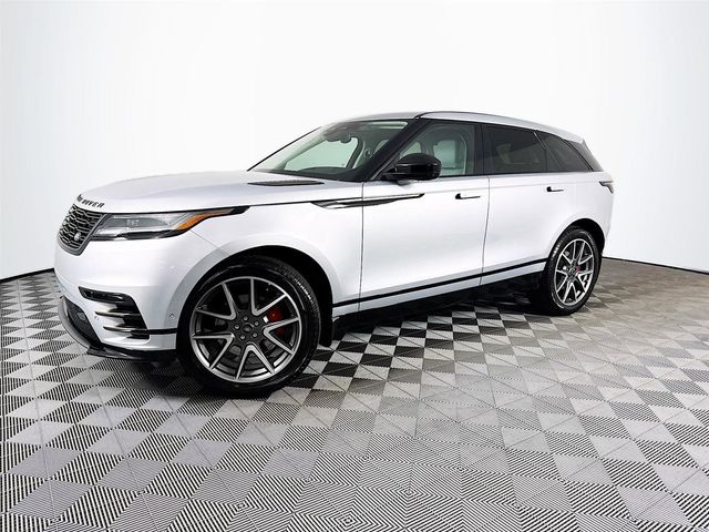 2025 Land Rover Range Rover Velar Dynamic SE