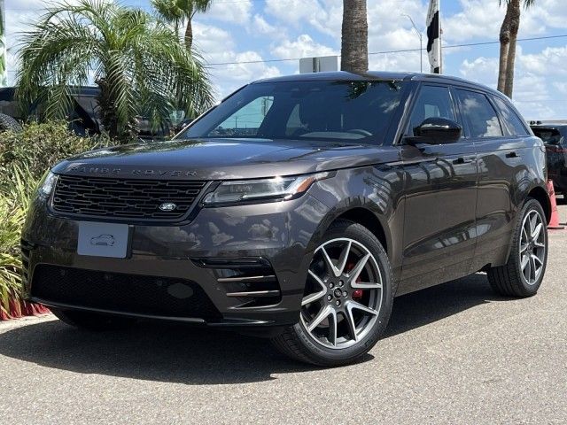 2025 Land Rover Range Rover Velar Dynamic SE