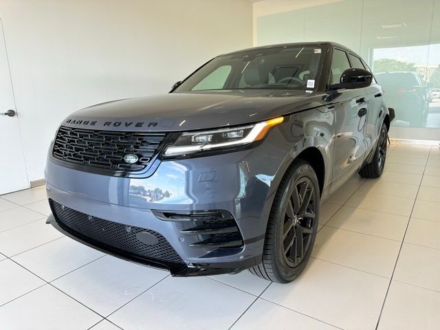 2025 Land Rover Range Rover Velar Dynamic SE