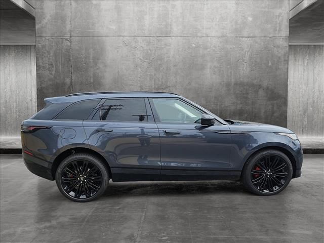 2025 Land Rover Range Rover Velar Dynamic SE