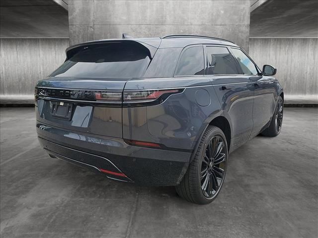 2025 Land Rover Range Rover Velar Dynamic SE