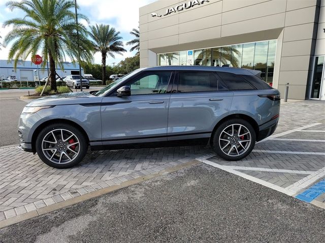 2025 Land Rover Range Rover Velar Dynamic SE