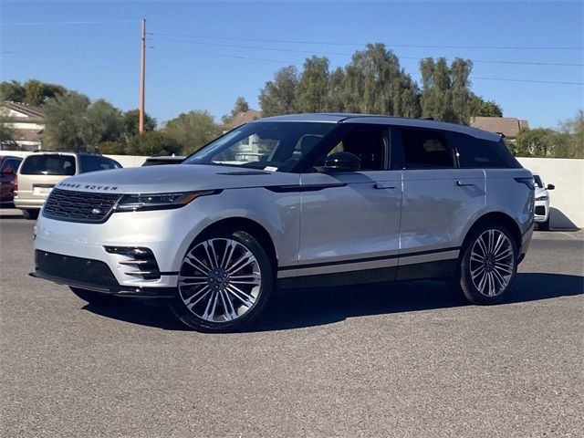 2025 Land Rover Range Rover Velar Dynamic SE