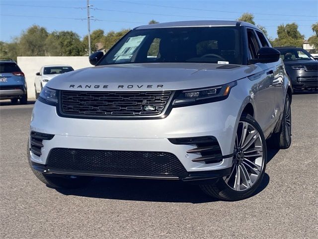 2025 Land Rover Range Rover Velar Dynamic SE