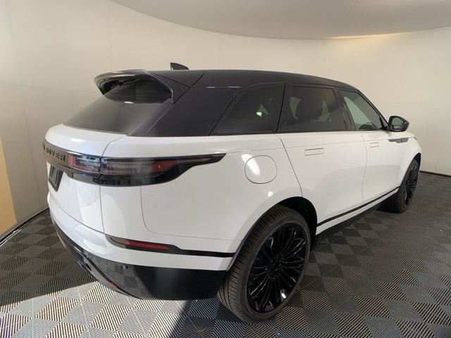 2025 Land Rover Range Rover Velar Dynamic SE