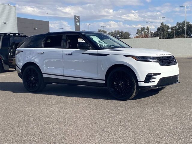 2025 Land Rover Range Rover Velar Dynamic SE