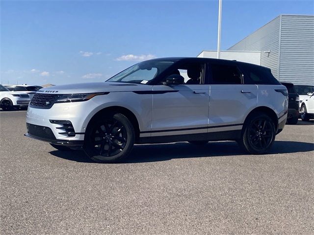 2025 Land Rover Range Rover Velar Dynamic SE