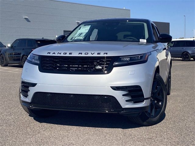 2025 Land Rover Range Rover Velar Dynamic SE