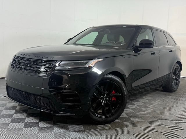 2025 Land Rover Range Rover Velar Dynamic SE