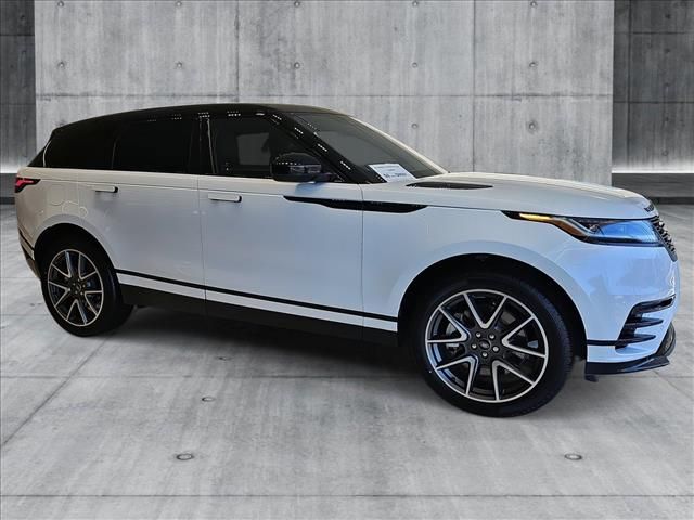 2025 Land Rover Range Rover Velar Dynamic SE