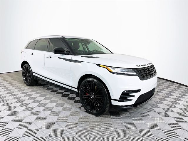 2025 Land Rover Range Rover Velar Dynamic SE