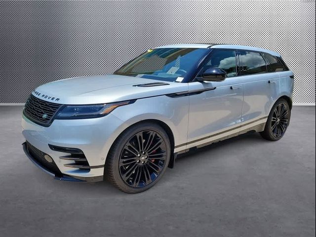 2025 Land Rover Range Rover Velar Dynamic SE