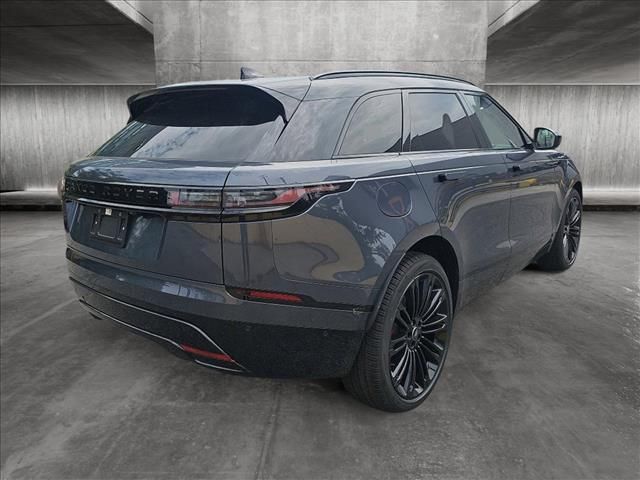 2025 Land Rover Range Rover Velar Dynamic SE