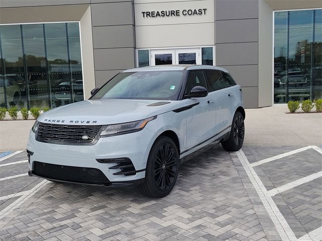 2025 Land Rover Range Rover Velar Dynamic SE