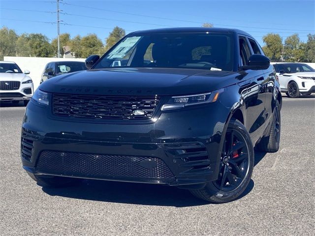 2025 Land Rover Range Rover Velar Dynamic SE