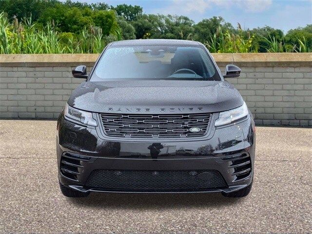 2025 Land Rover Range Rover Velar Dynamic SE