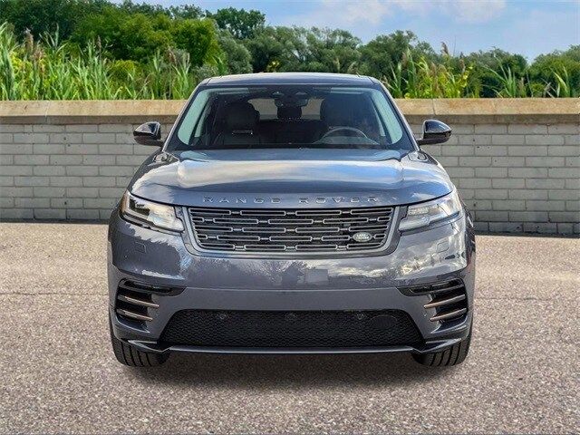 2025 Land Rover Range Rover Velar Dynamic SE