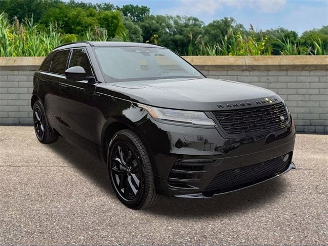 2025 Land Rover Range Rover Velar Dynamic SE