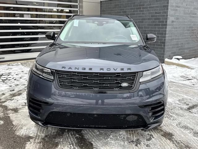 2025 Land Rover Range Rover Velar Dynamic SE