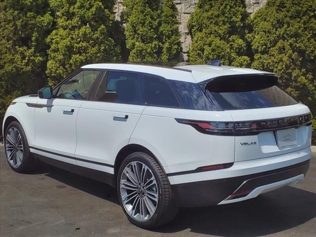 2025 Land Rover Range Rover Velar Dynamic SE