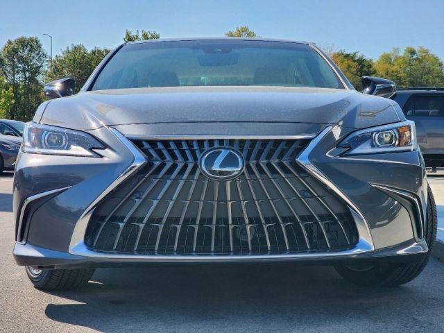 2025 Lexus ES 300h