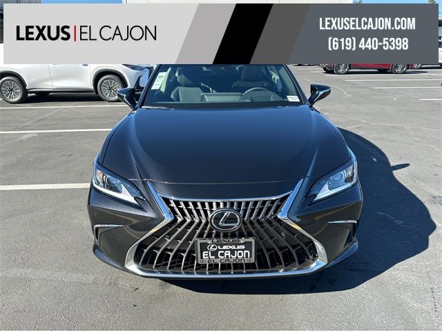 2025 Lexus ES 300h