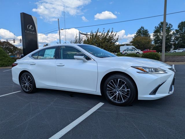 2025 Lexus ES 300h