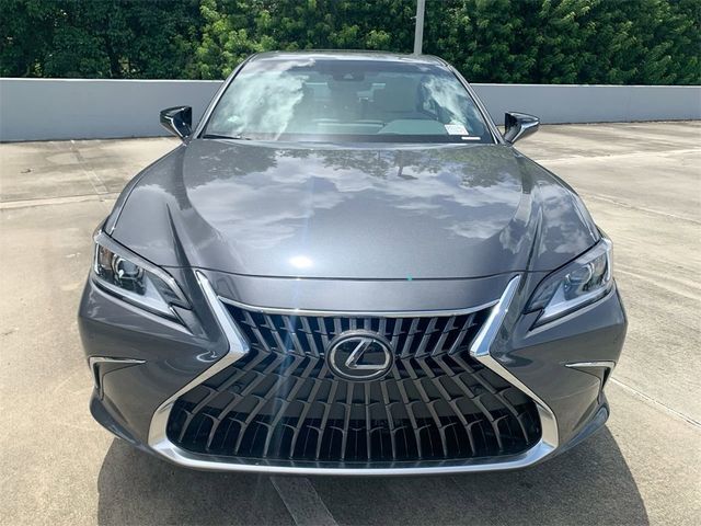 2025 Lexus ES 300h