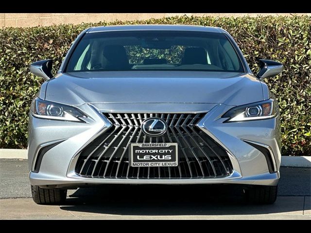 2025 Lexus ES 300h