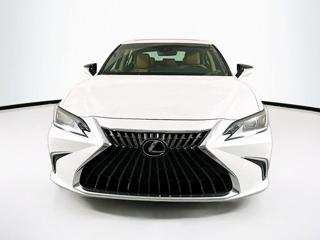 2025 Lexus ES 300h