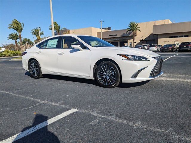 2025 Lexus ES 300h