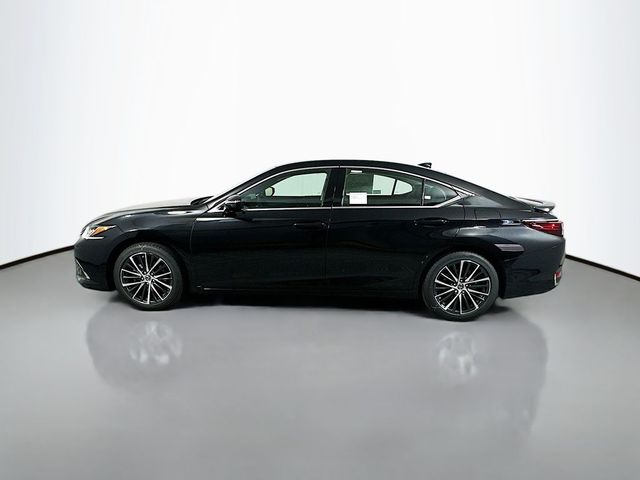 2025 Lexus ES 300h