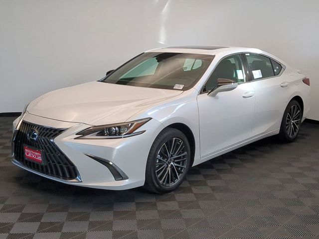 2025 Lexus ES 300h